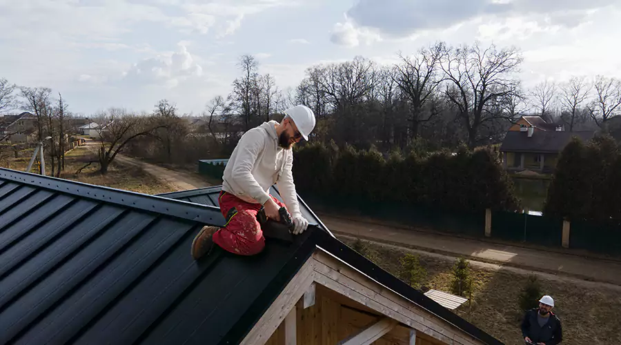 How to Prepare Your Roof for Heavy Rain and Wind