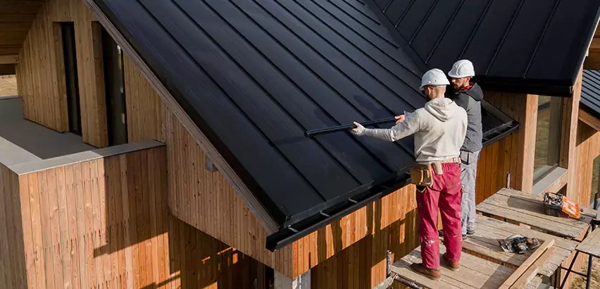 Professional Barn Roof Repair Services in Madison, WI