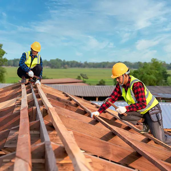 Why Madison, WI Property Owners Trust Madison Roofing Pro for Garage Roof Replacement?
